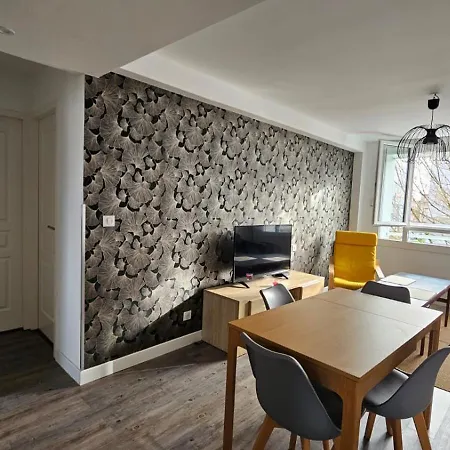 Apartment T3 Idealement Situe