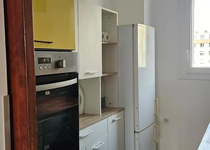 T3 Idealement Situe Apartment *